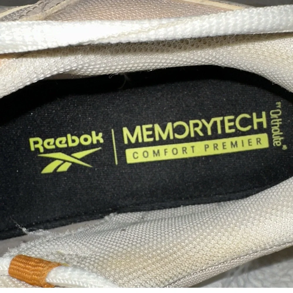 Reebok. Women's ZigWild Trail 6 Shoes Sz Wms 9‎ Soft Ecru